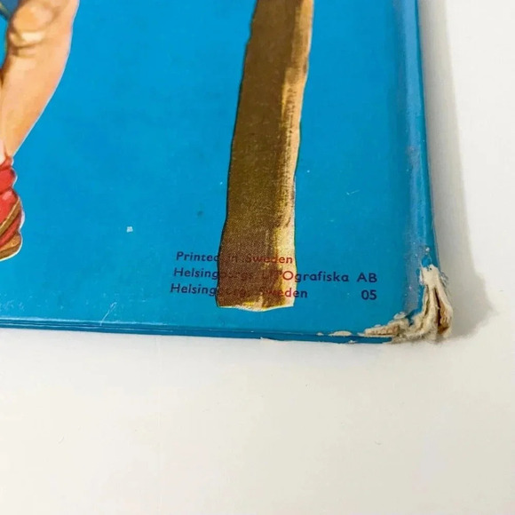 Vintage Martin Saves the Day  Sweden Book by Kirsten Hatchwell Flaws - Picture 6 of 16